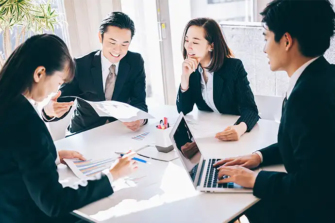 市場調査(マーケティングリサーチ)の「調査方法」